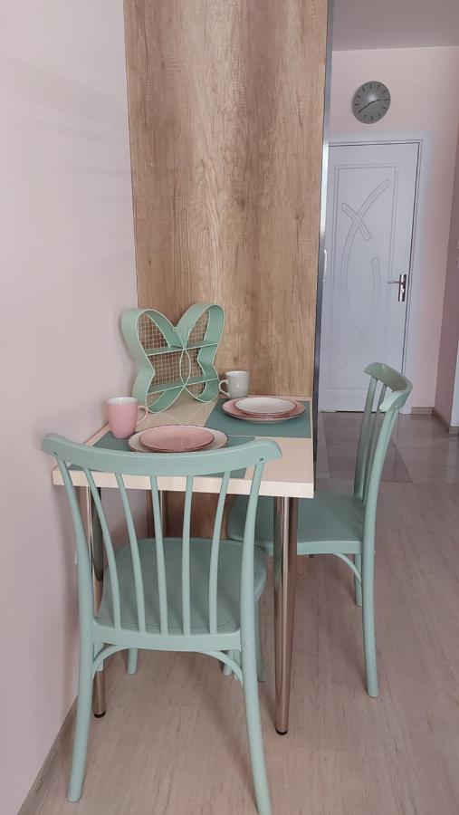 Hostex Pastello Deluxe Studio Stara Zagora Ngoại thất bức ảnh