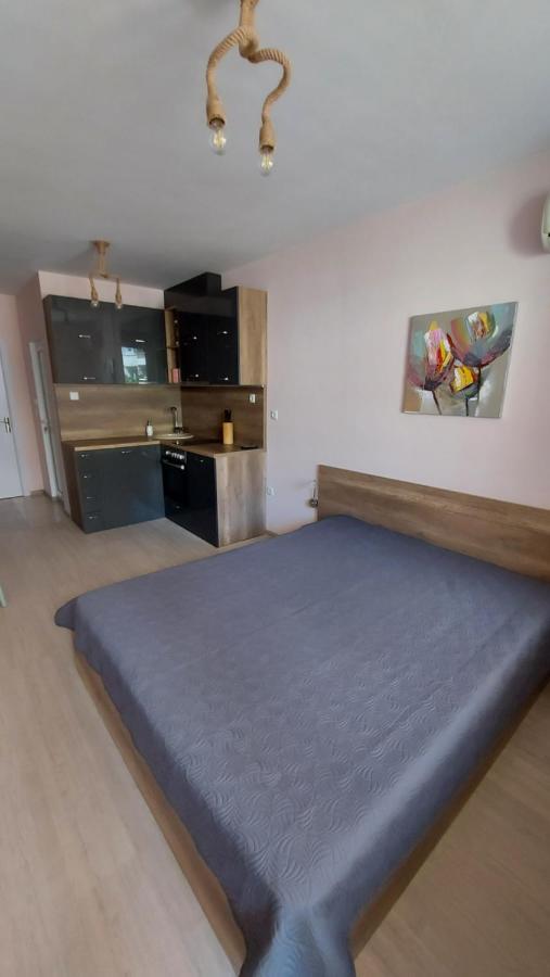 Hostex Pastello Deluxe Studio Stara Zagora Ngoại thất bức ảnh