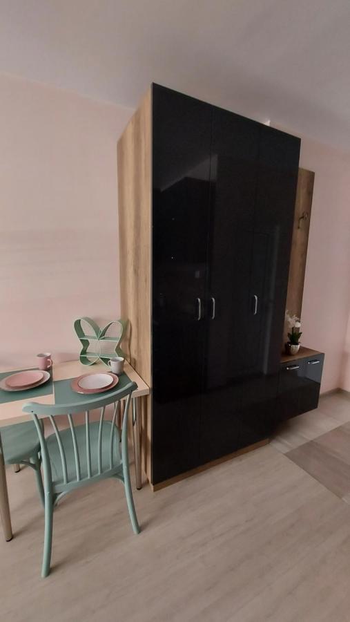 Hostex Pastello Deluxe Studio Stara Zagora Ngoại thất bức ảnh