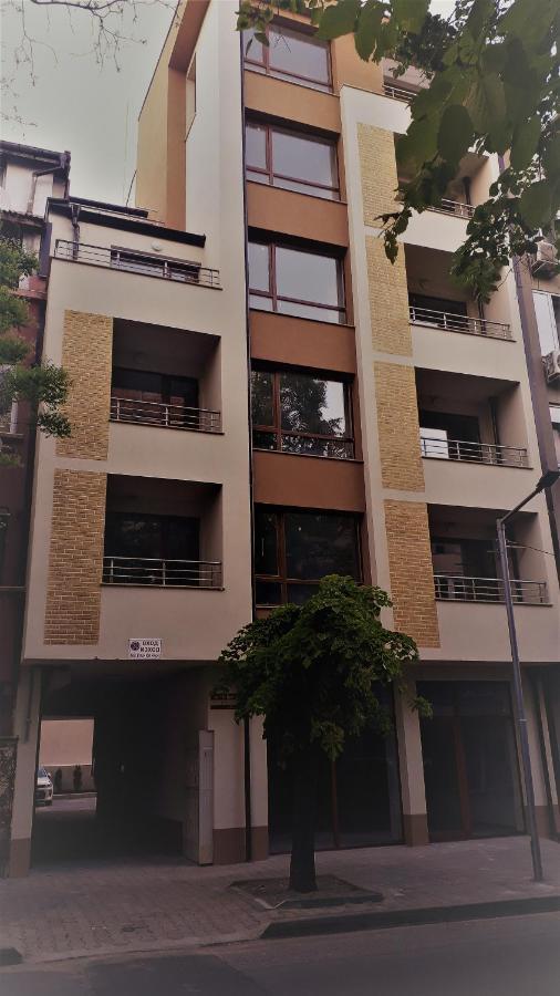 Hostex Pastello Deluxe Studio Stara Zagora Ngoại thất bức ảnh